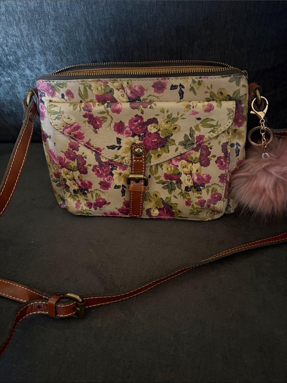 Patricia Nash Cream Floral Crossbody with Tan Leather Trim
